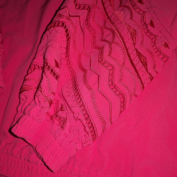 CHICO'S Zenergy Cutout Jacket, Azalea HOT PINK Gold Zip Front Embroidered NWT - Picture 12 of 16